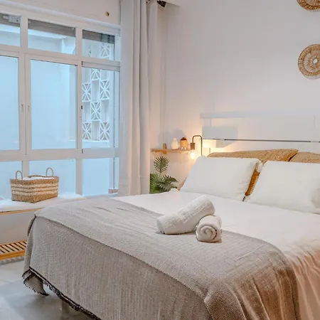 El Mirador De La Consentida & Boutique 게스트하우스 마르베야