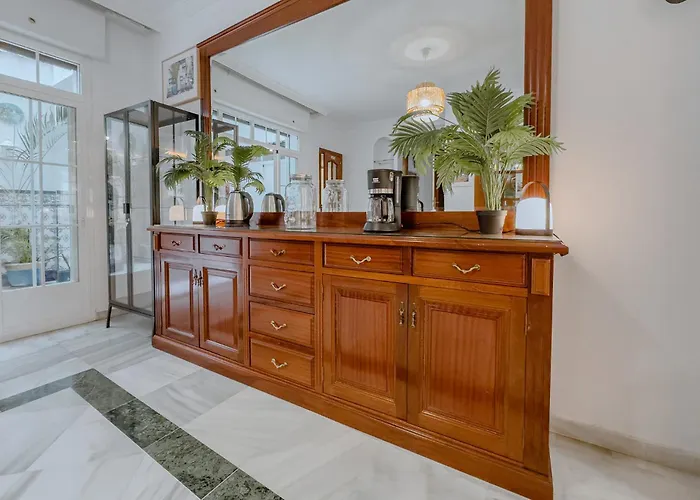 El Mirador De La Consentida & Boutique * Марбелья