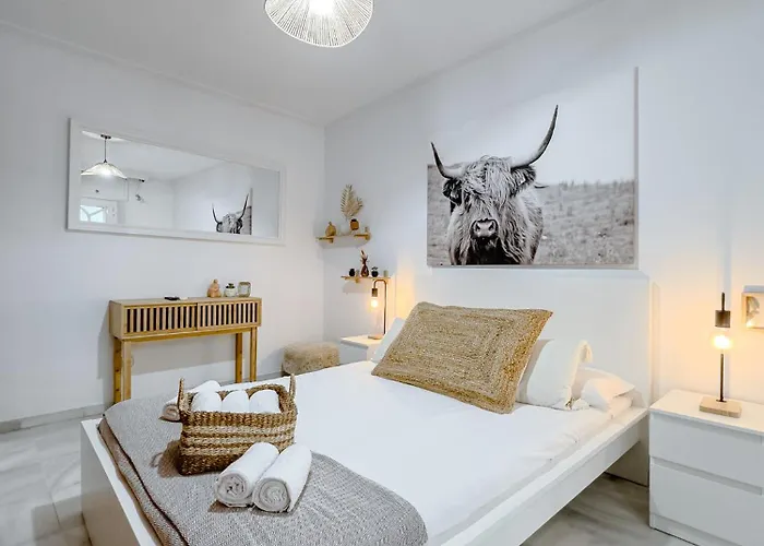 El Mirador De La Consentida & Boutique Affittacamere Marbella